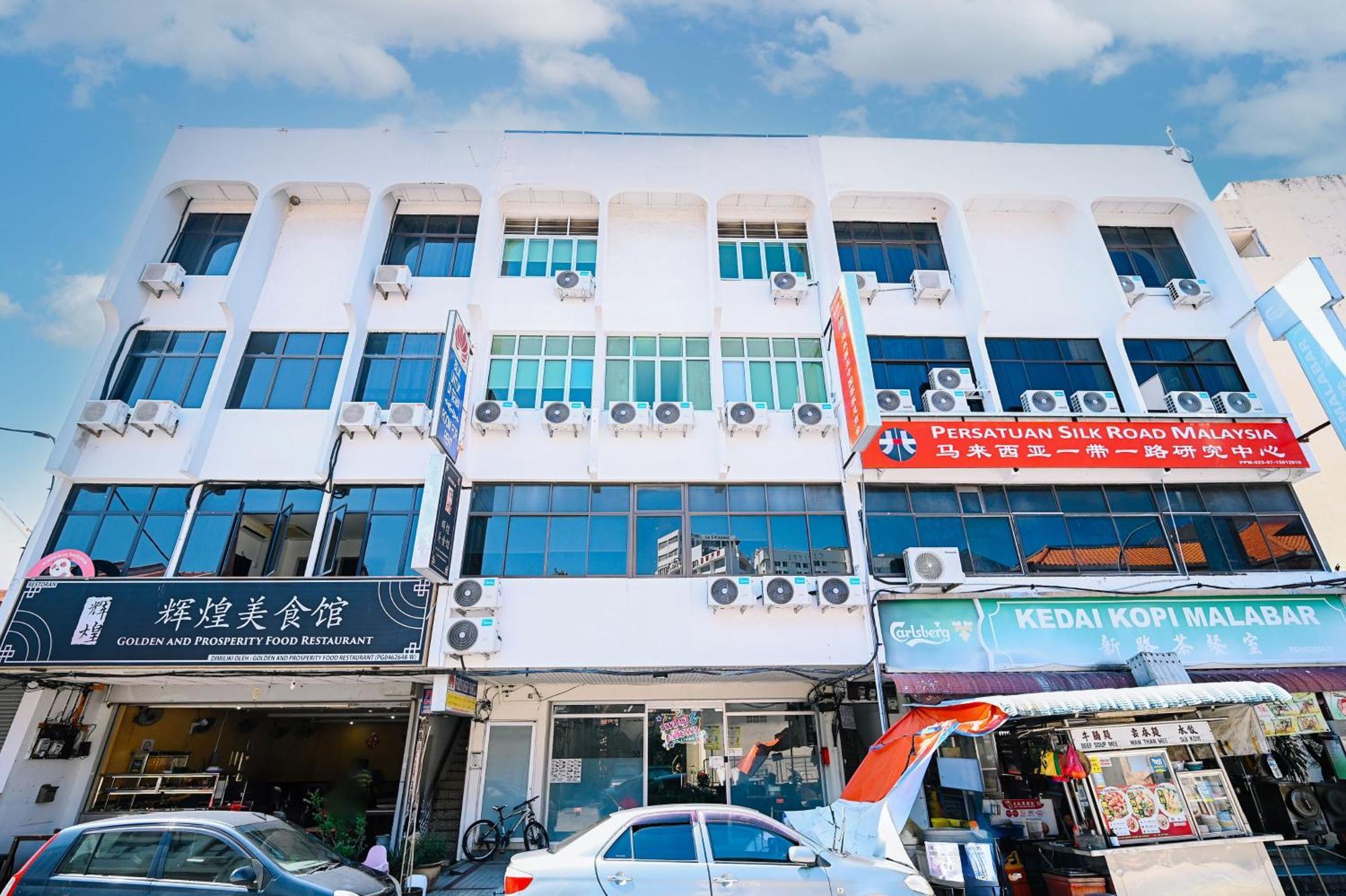 Swing & Pillows - Penang Road, Penang Georgetown